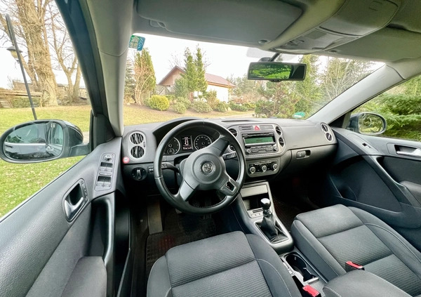 Volkswagen Tiguan cena 39000 przebieg: 182500, rok produkcji 2011 z Lubomierz małe 79